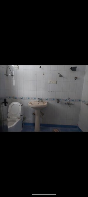 Bathroom in 3 BHK Apartment at Amrapali Awadh, Indira Nagar – for Rent