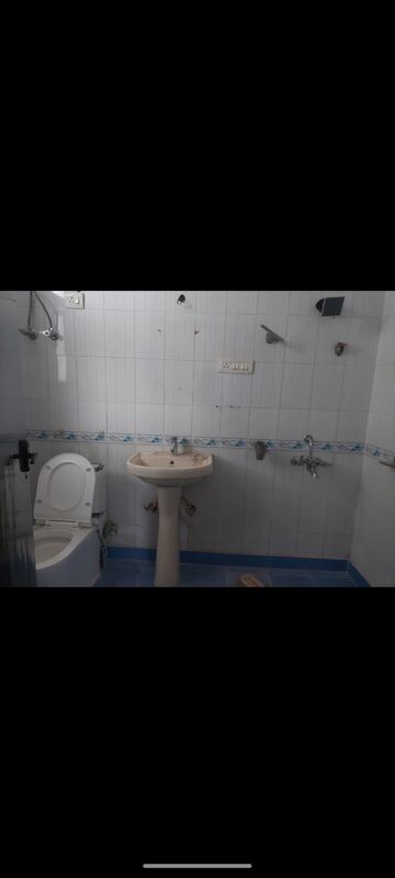 Bathroom in 3 BHK Apartment at Amrapali Awadh, Indira Nagar – for Rent