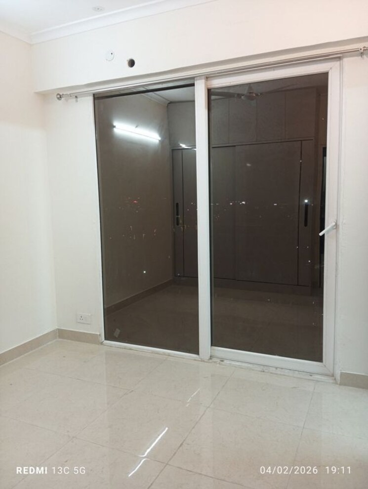 Room, signature-global-prime 2 Bedroom 1232 Sq.Ft. Apartment In Sector 63a Gurgaon 9919005