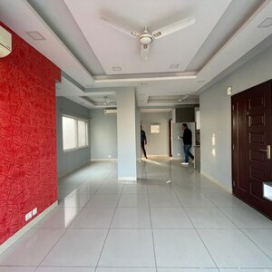 Living Room in 3 BHK Builder Floor at BPTP Amstoria, Sector 102 – for Rent