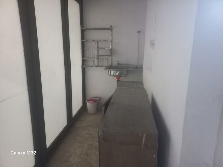 Team Area, vasant vihar Commercial Office Space 2000 Sq.Ft. In Vasant Vihar Delhi 9420375