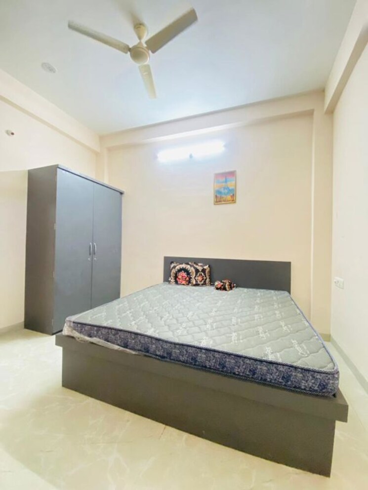 Bedroom, ss-infinitus 1 Bedroom 600 Sq.Ft. Apartment In Nipania Indore 9919044
