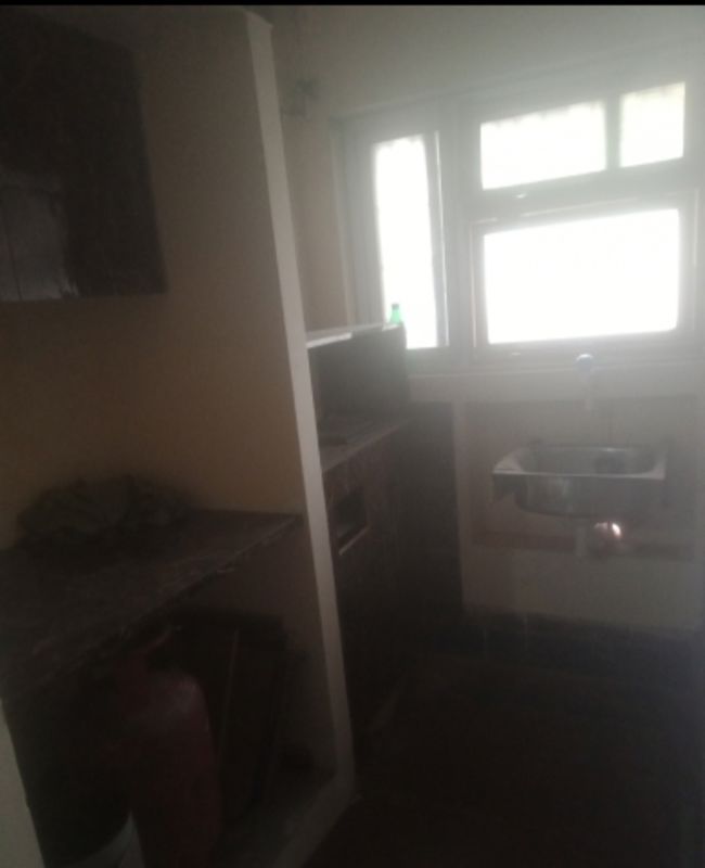 1 BHK + Study Room Independent House For Rent in Aliganj