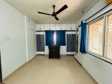 Room in 2 BHK Apartment at Vadgaon Budruk – for Sale