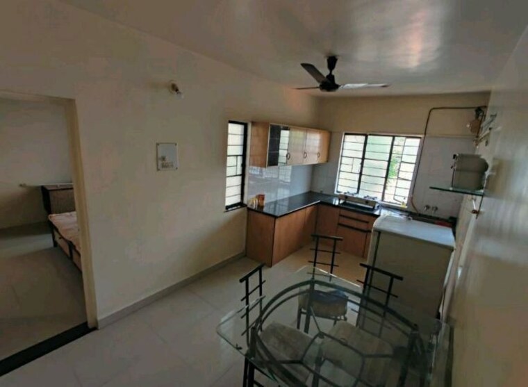 Kitchen, kusum-kunj 1 Bedroom 533 Sq.Ft. Apartment In Prabhat Road Pune 9919063