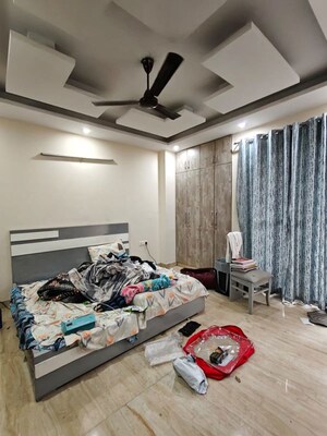 Bedroom in 3 BHK Builder Floor at Jal Vihar Colony, Sector 46 – for Rent