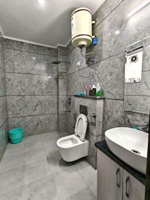 Bathroom in 3 BHK Builder Floor at Jal Vihar Colony, Sector 46 – for Rent