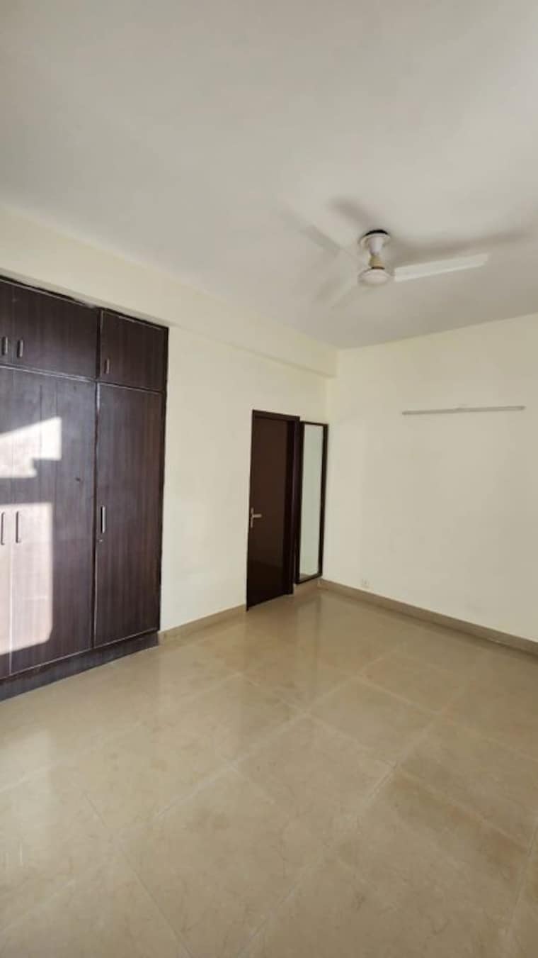 Room, ansal-housing-woodbury 3 Bedroom 1755 Sq.Ft. Apartment In Patiala Road Zirakpur 9918376
