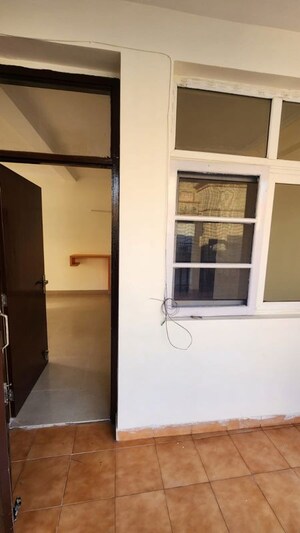Room in 3 BHK Apartment at Ansal Housing Woodbury, Patiala Road – for Rent