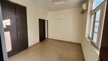 Room in 3 BHK Apartment at Ansal Housing Woodbury, Patiala Road – for Rent