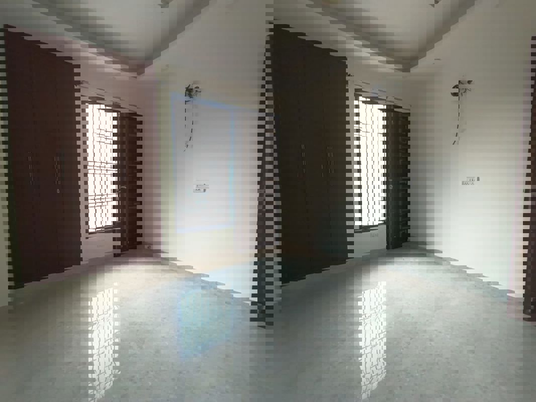 3 BHK + Pooja Room Builder Floor For Rent in Ardee City