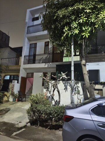 6 BHK Independent House For Sale in Beta Ii Greater Noida