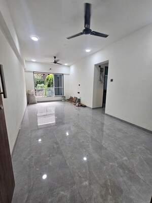 2 BHK Apartment For Rent in Sanghvi Infenia, Santacruz East