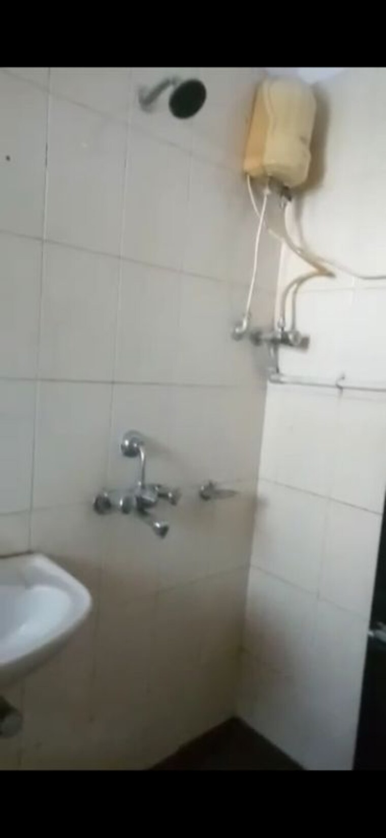 Bathroom, shiv-parvati 2 Bedroom 650 Sq.Ft. Apartment In Malad West Mumbai 9919101
