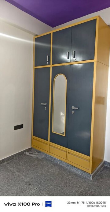 1 BHK Builder Floor For Rent in Pandav Nagar