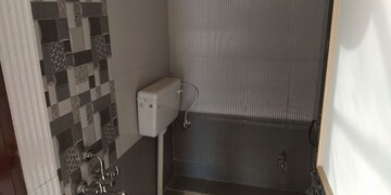 Bathroom in 1 BHK Apartment at Uruli Kanchan – for Sale