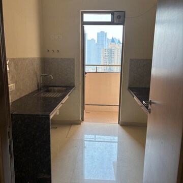 Room in 2 BHK Apartment at Prestige Siesta, Ghati Pada – for Rent