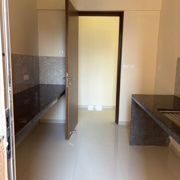 Room in 2 BHK Apartment at Prestige Siesta, Ghati Pada – for Rent