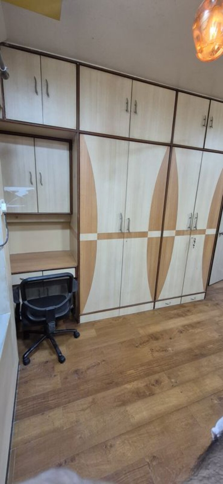 Master Bedroom, jheel-darshan-apartment 2 Bedroom 900 Sq.Ft. Apartment In Powai Mumbai 9919251