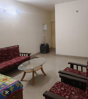 Bedroom in 2 BHK Apartment at Suncity Avenue 102, Sector 102 – for Rent