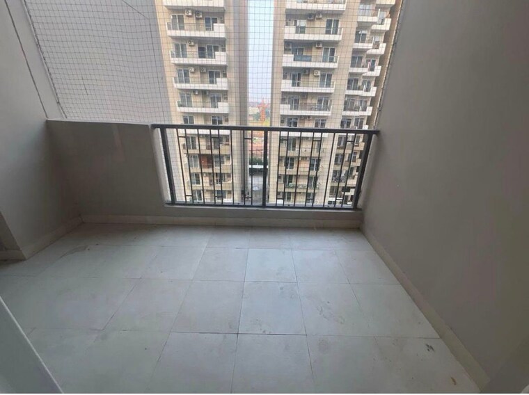 Room, altura-apartments 3 Bedroom 1710 Sq.Ft. Apartment In Ghazipur Zirakpur 9919271