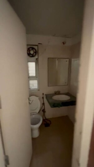 Bathroom in 3 BHK Builder Floor at BPTP Park 81, Sector 81 – for Sale