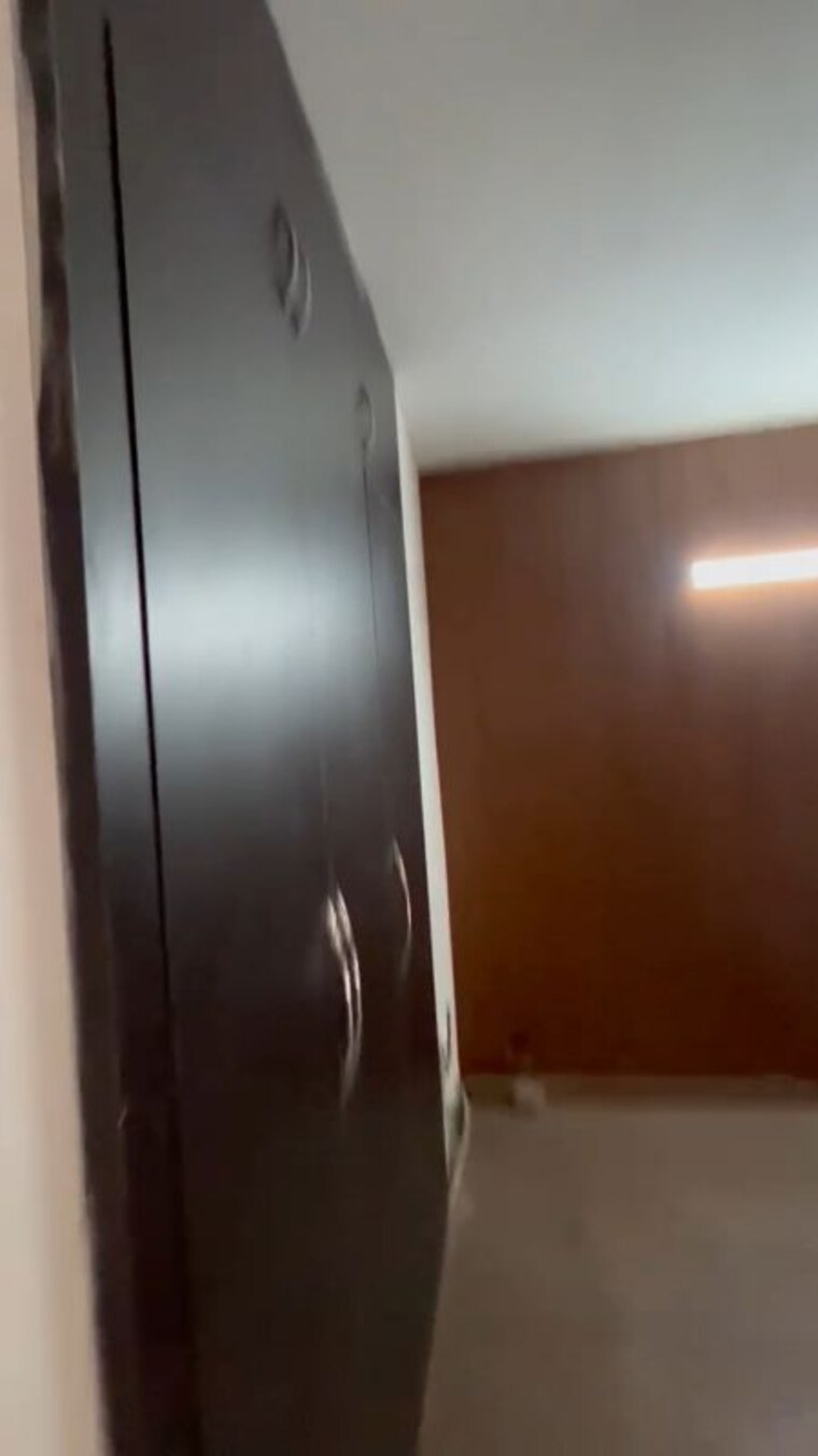 Room, bptp-park-81 3 Bedroom 1445 Sq.Ft. Builder Floor In Sector 81 Faridabad 9570811