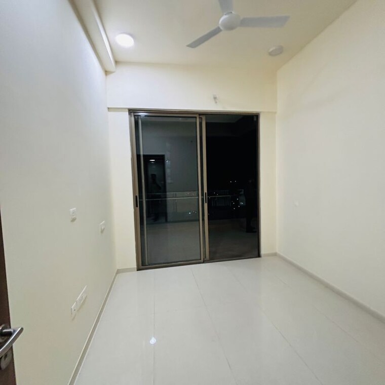 Room, prestige-siesta 3 Bedroom 1535 Sq.Ft. Apartment In Ghati Pada Mumbai 9919278