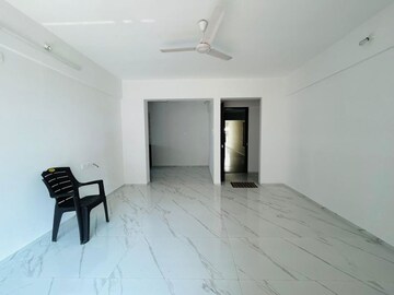 Room in 2 BHK Apartment at Vadgaon Budruk – for Sale