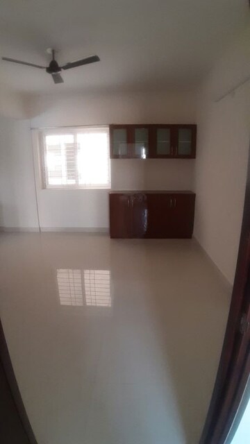 Room in 3 BHK Apartment at Sunshine La Grand, Narsingi – for Rent
