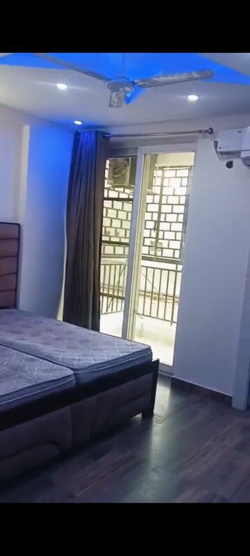 Staircase in 3 BHK Builder Floor at Eldeco Edge, Sector 119 – for Rent