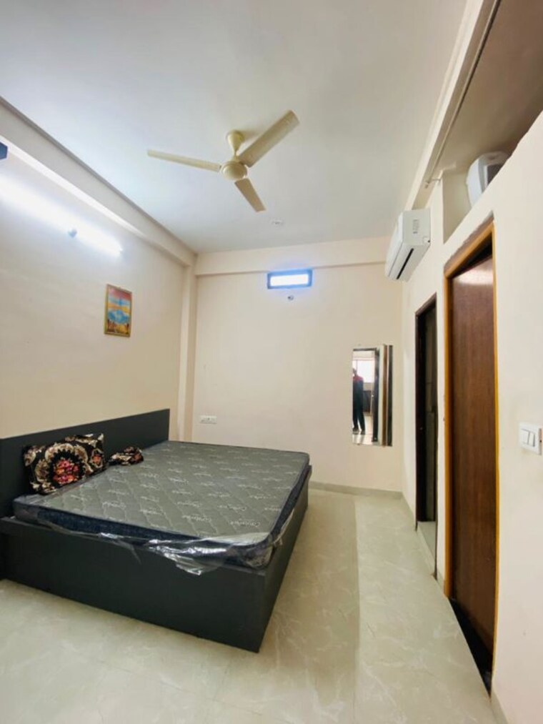 Bedroom, vijay nagar 1 RK 600 Sq.Ft. Apartment In Vijay Nagar Indore 9919319