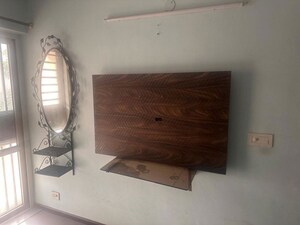 Furnished Amenities in 3 BHK Builder Floor at BPTP Park 81, Sector 81 – for Sale