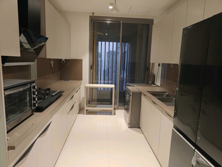 Kitchen, rustomjee-crown 4 Bedroom 2156 Sq.Ft. Apartment In Prabhadevi Mumbai 9919335