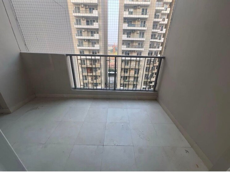 Room, green-valley-residencia 3 Bedroom 1737 Sq.Ft. Apartment In Ghazipur Zirakpur 9919345