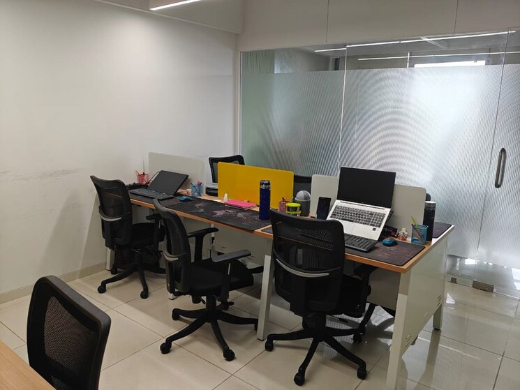 Team Area, gota Commercial Office Space 658 Sq.Ft. In Gota Ahmedabad 9919341