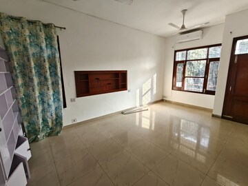 Bedroom in 3 BHK Independent House at Sector 8 – for Rent