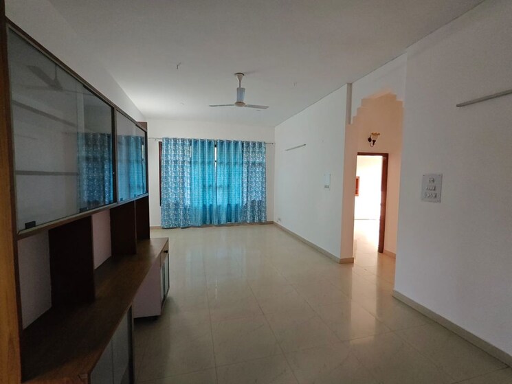 Living Room, sector 8 3 Bedroom 3300 Sq.Ft. Independent House In Sector 8 Panchkula 9919347