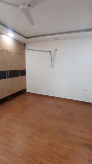 Room in 3 BHK Builder Floor at BP Homes, Sector 85 – for Rent