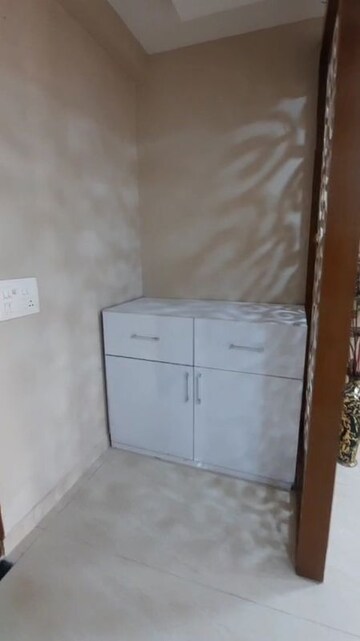 Bathroom in 3 BHK Builder Floor at BP Homes, Sector 85 – for Rent