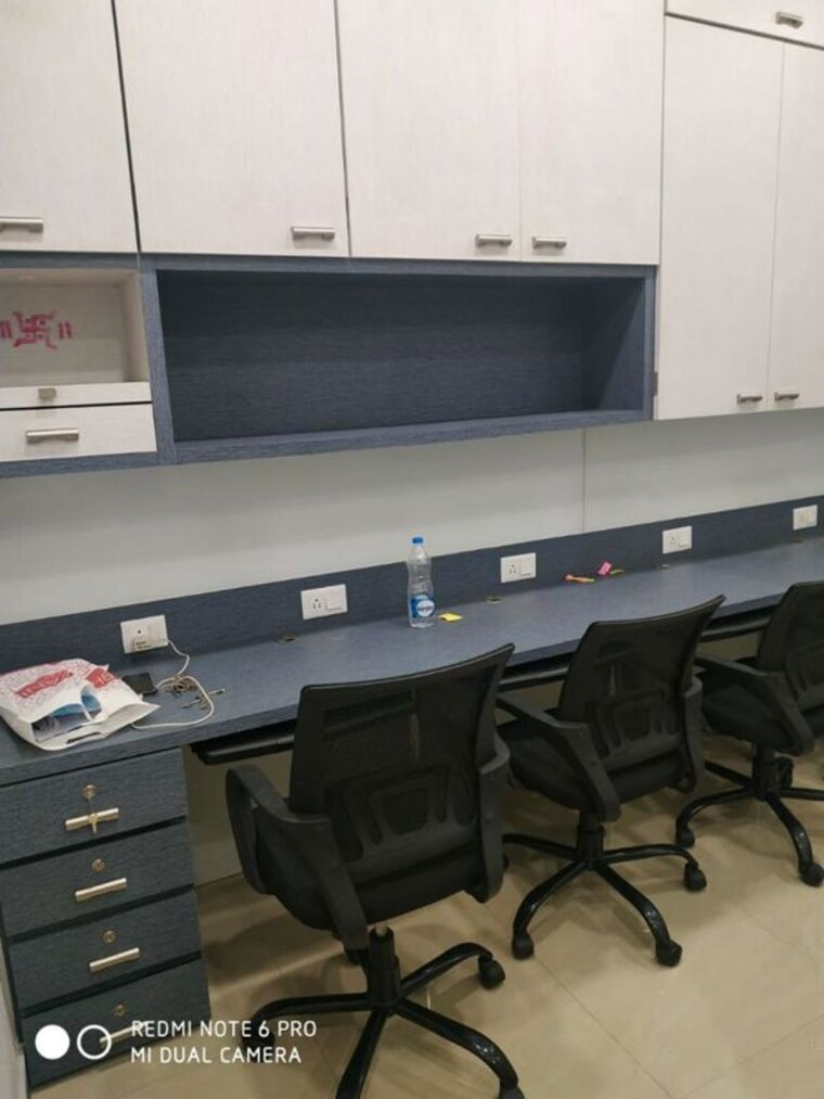 Team Area, tiretti Commercial Office Space 250 Sq.Ft. In Tiretti Kolkata 9919376