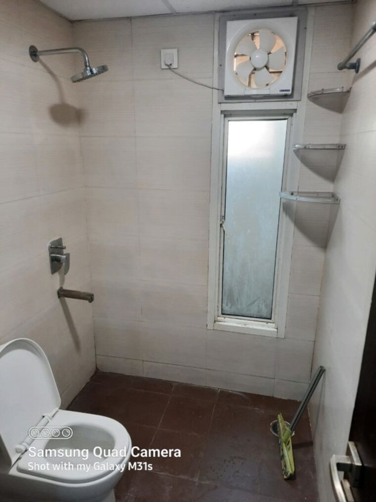 Bathroom, supertech-cape-town 4 Bedroom 2385 Sq.Ft. Apartment In Sector 74 Noida 9919387