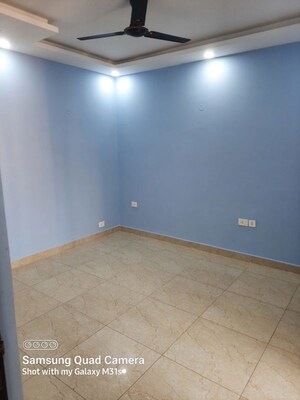 Room in 4 BHK Apartment at Supertech Cape Town, Sector 74 – for Rent