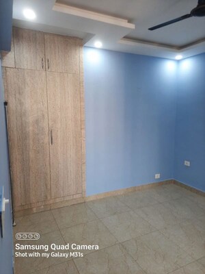 Room in 4 BHK Apartment at Supertech Cape Town, Sector 74 – for Rent