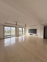 3600 Sq.Ft. Builder Floor in DLF City Phase 3
