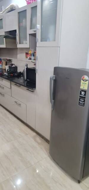 Master Bedroom in 3 BHK Builder Floor at Ansal Sushant Apartments, Sushant Lok I – for Sale