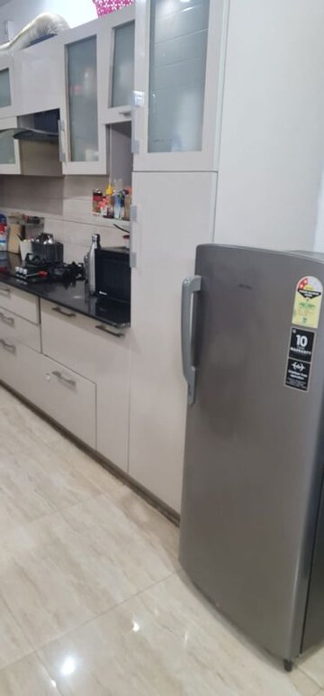 Master Bedroom in 3 BHK Builder Floor at Ansal Sushant Apartments, Sushant Lok I – for Sale