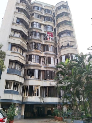 2 BHK Apartment For Sale in DSK Trilok Apartments, Dadar West