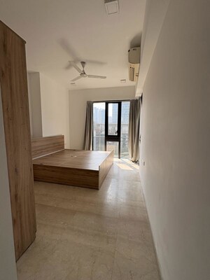 2 BHK Apartment For Rent in Lodha The Park, Worli