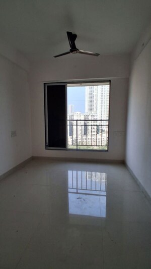 2 BHK Apartment For Rent in DGS Sheetal Tapovan, Malad East